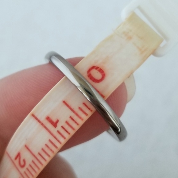 2mm Titanium Band - Picture 5 of 8